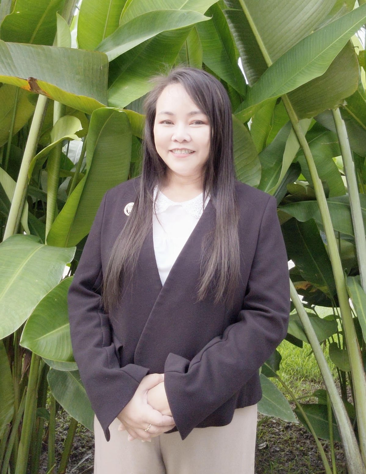 Dr. Naranchaya Sriburapar, Ph.D. Clinical Psychologist and Consultant